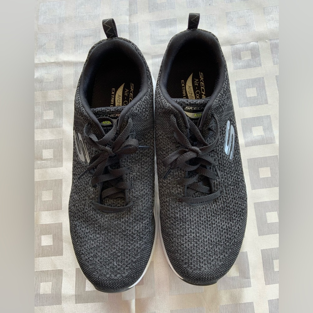 Skechers Men's Charcoal and Black Sneakers